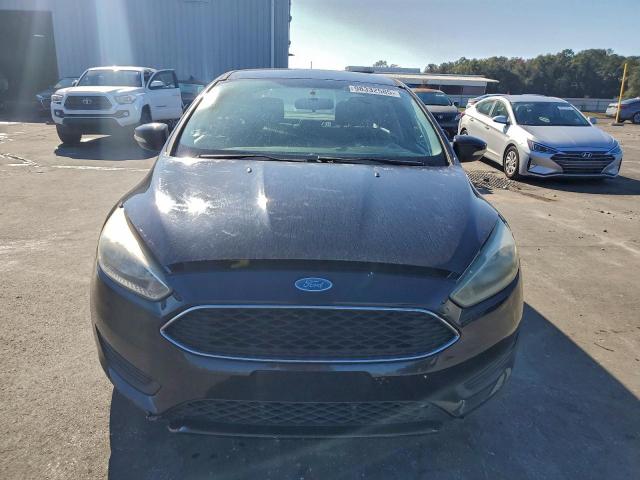 Ford Focus Se Image 5