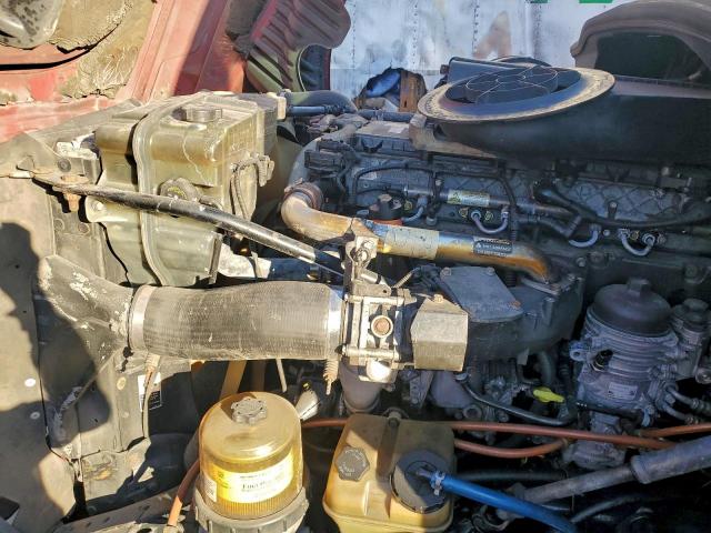 Freightliner Cascadia Image 6