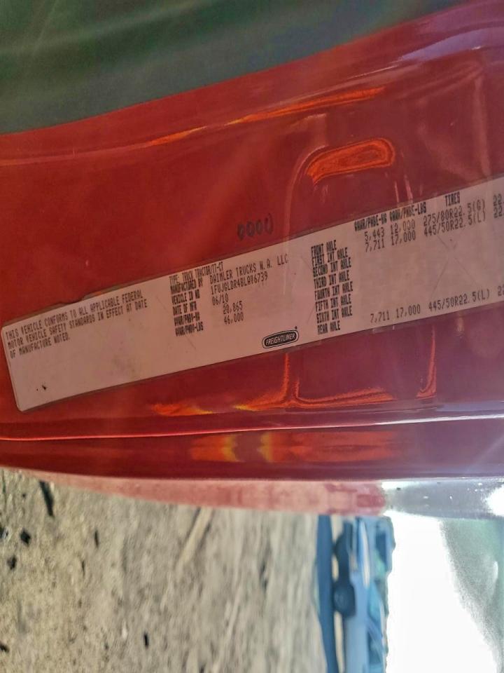 Freightliner Cascadia Image 9