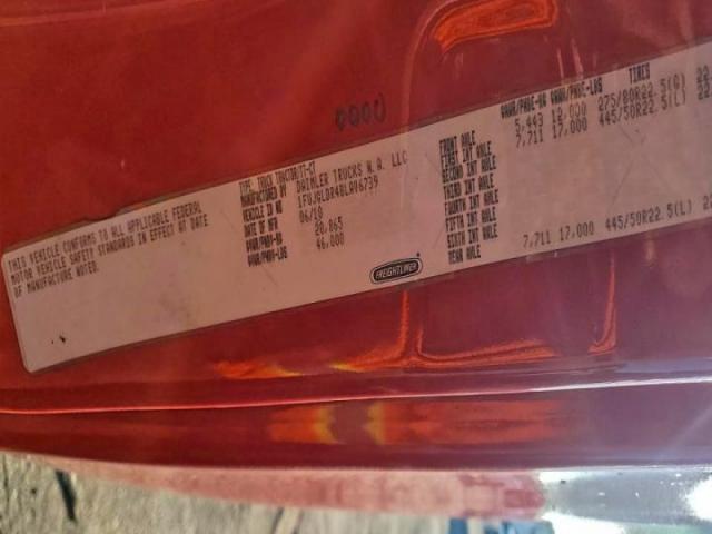 Freightliner Cascadia Image 9