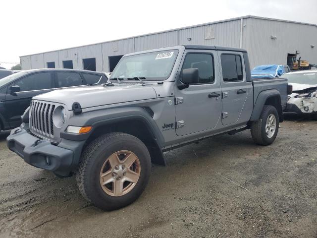 Salvage Jeep Gladiator