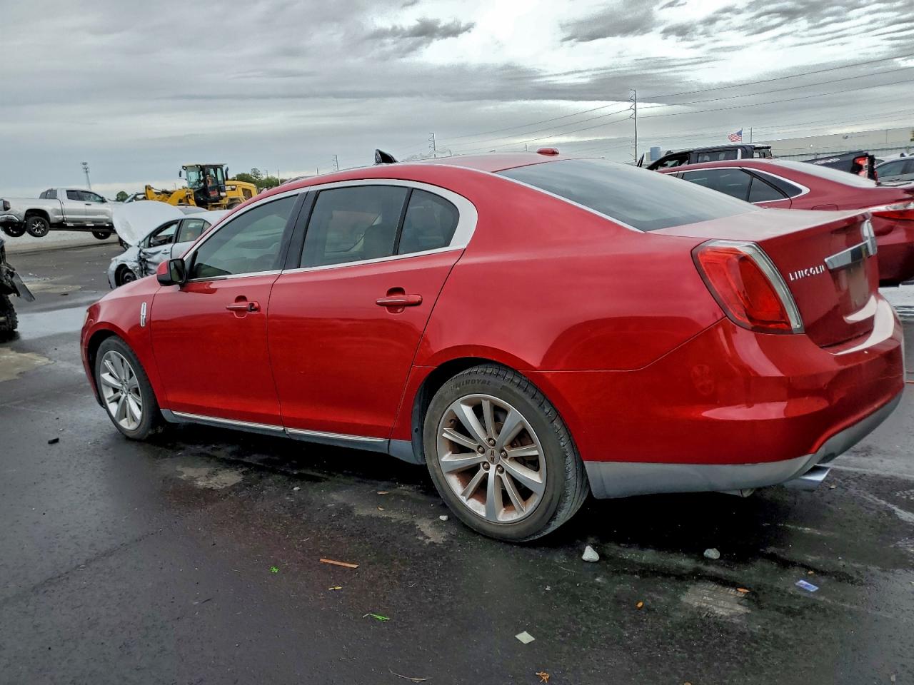 Lincoln MKS Image 4
