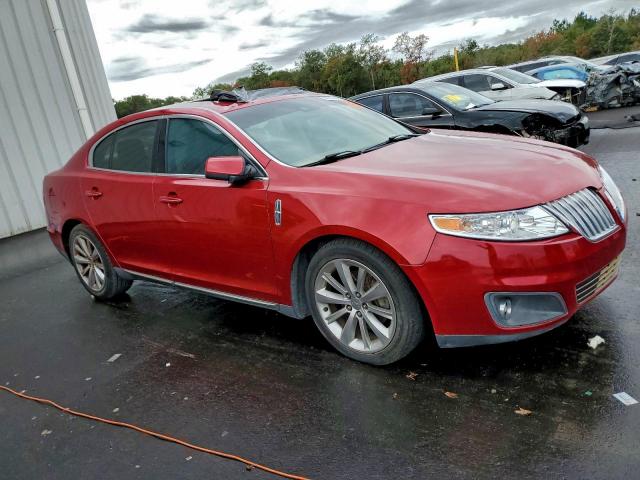 Lincoln MKS Image 2