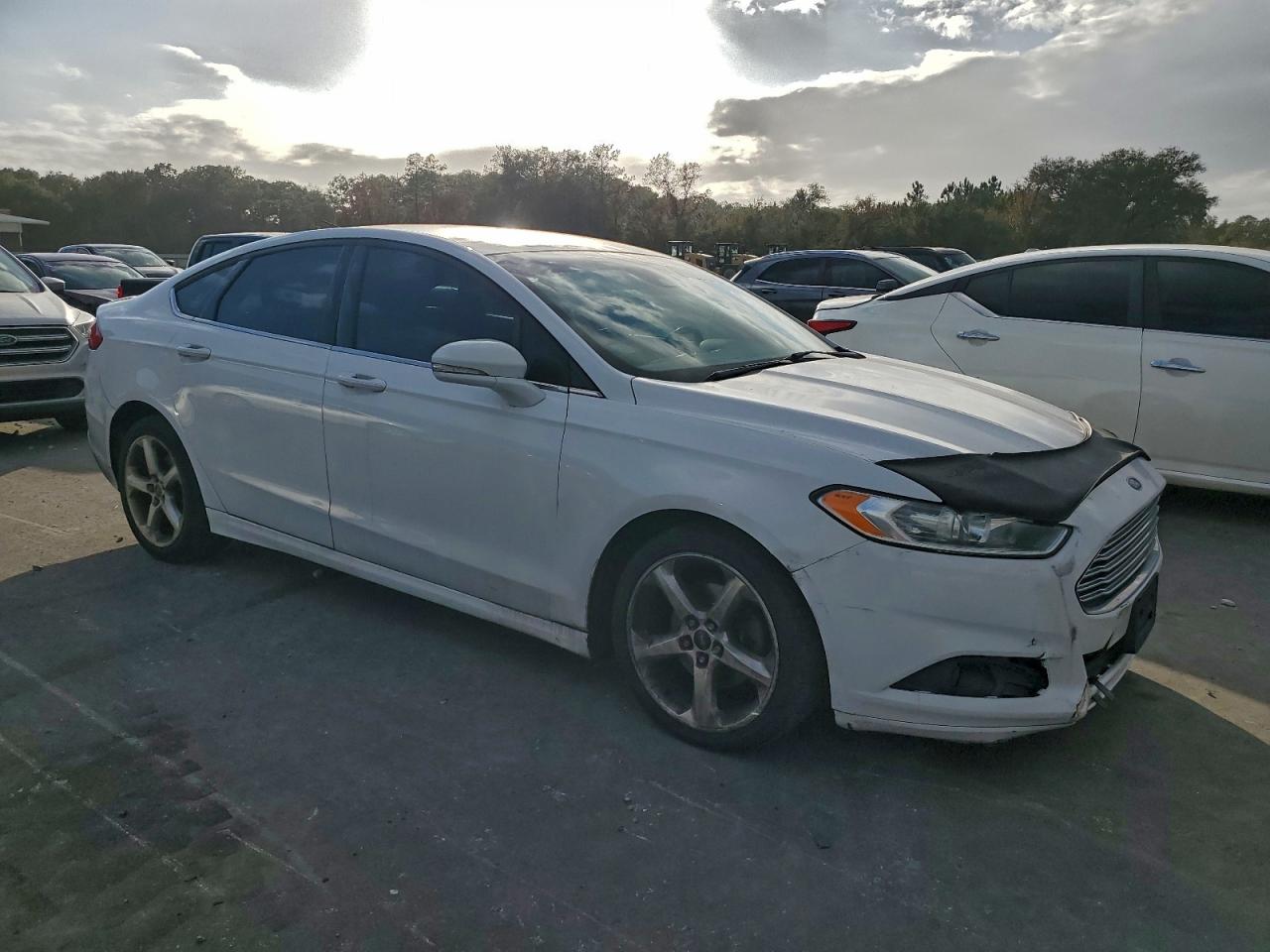 Ford Fusion Se Image 5