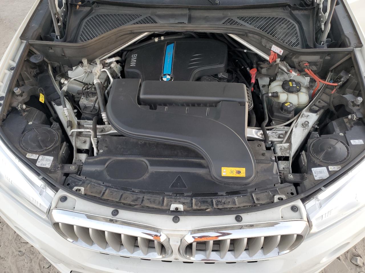 BMW X Series Xdr40e Image 8