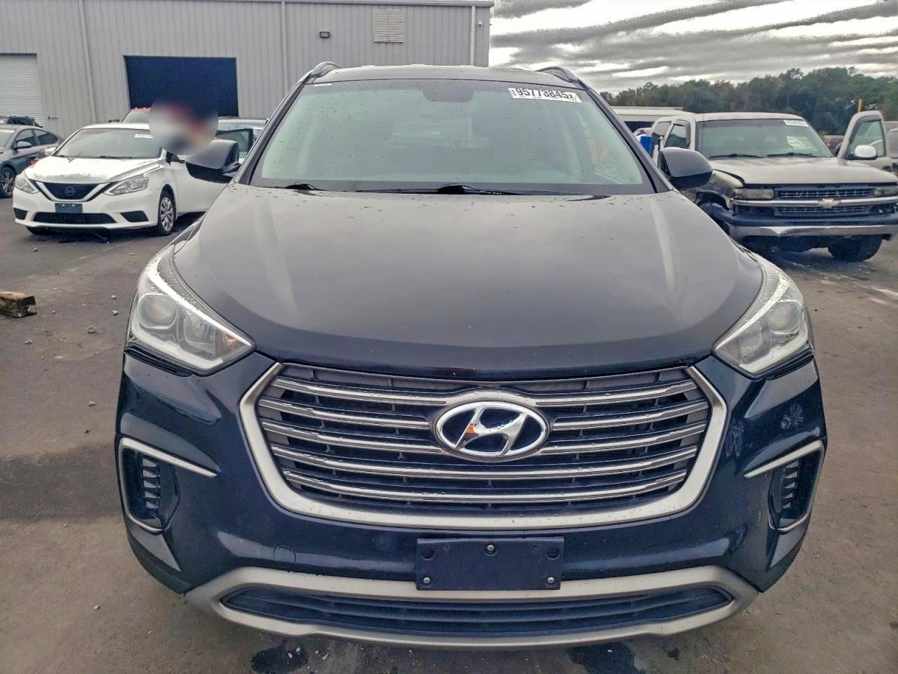 Hyundai SANTA FE Se Image 6