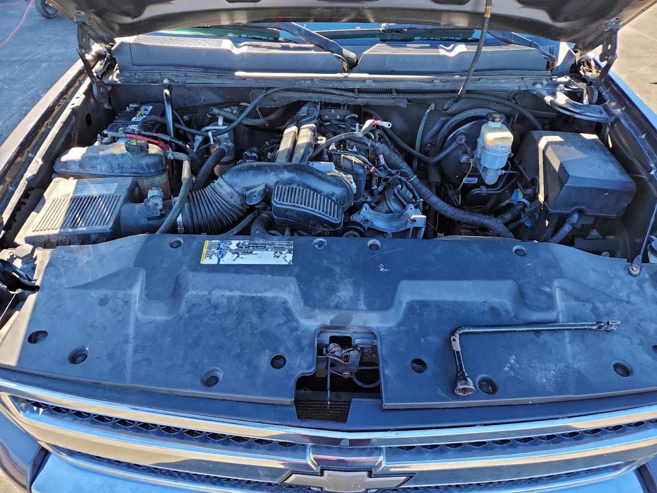 Chevrolet Silverado C1500 Lt Image 12