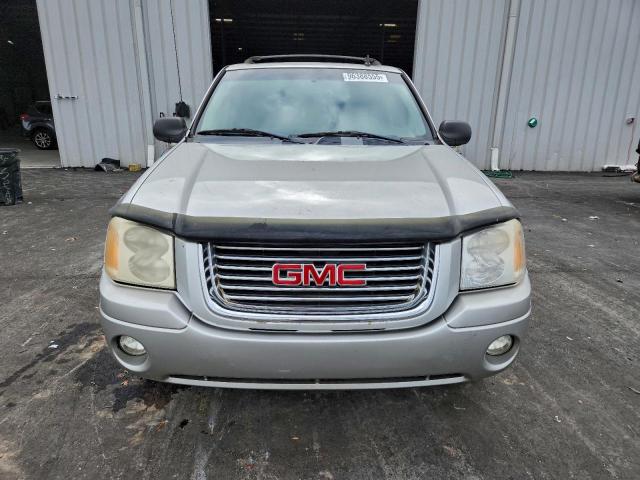 GMC Envoy Image 2
