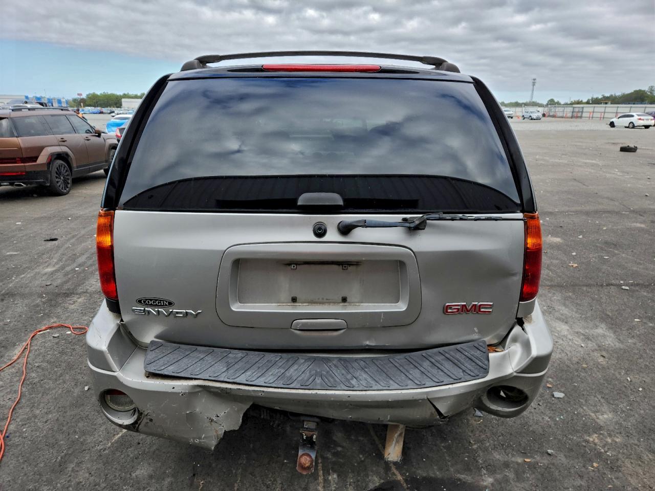 GMC Envoy Image 7