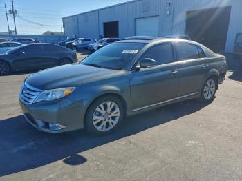 Salvage Toyota Avalon