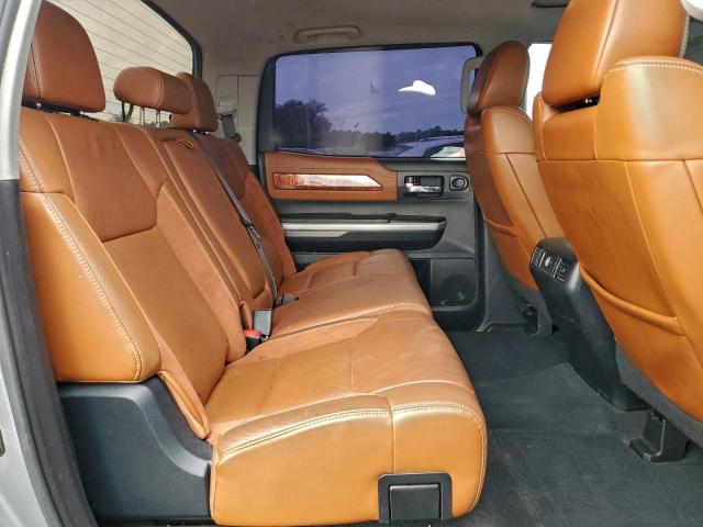Toyota Tundra Crewmax 1794 Image 5