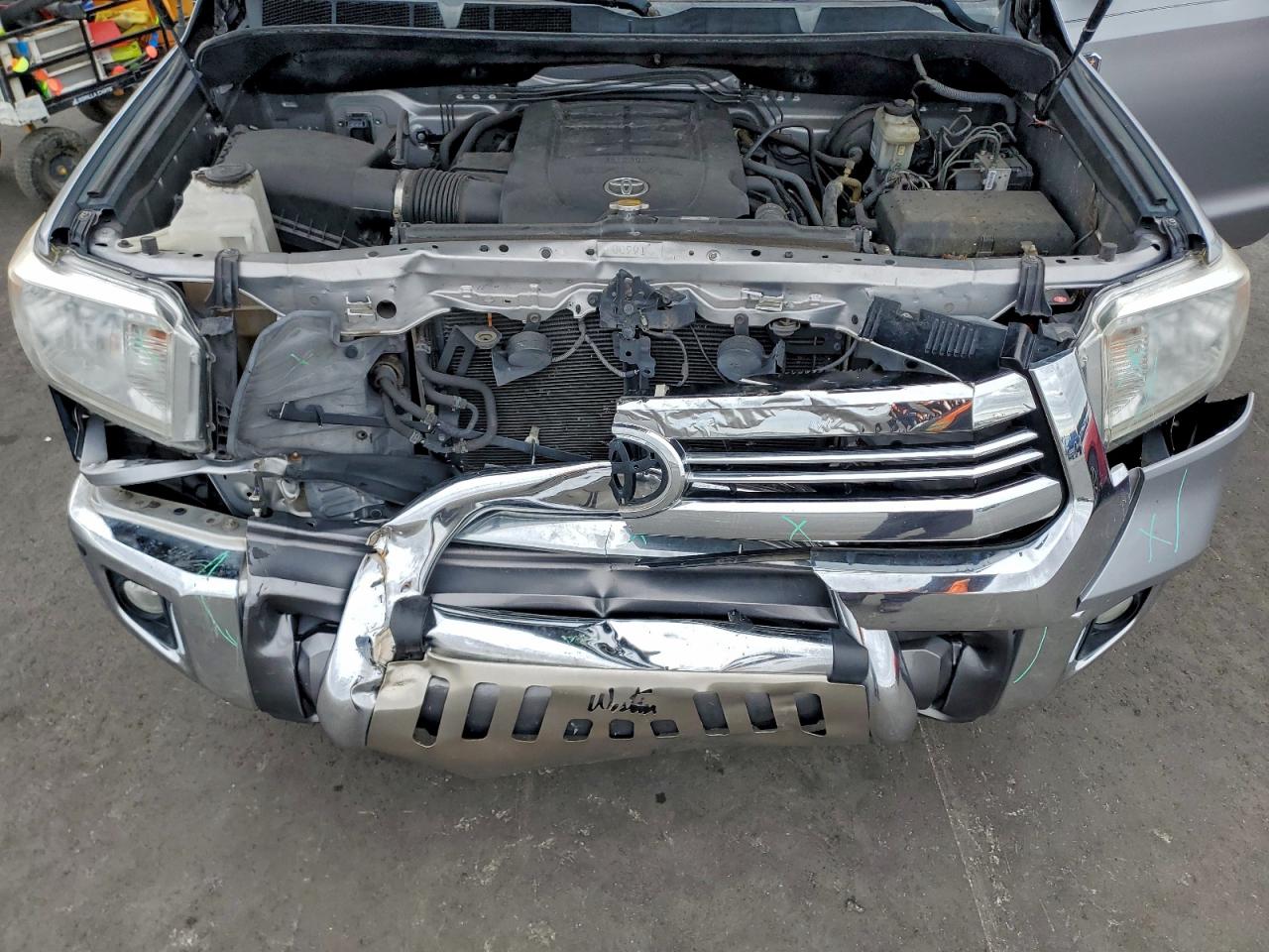 Toyota Tundra Crewmax 1794 Image 6