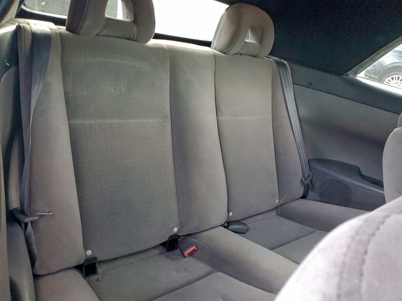 Toyota Camry Se Image 9