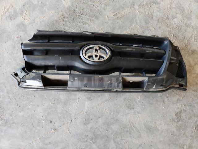 Toyota Tacoma Access Cab Image 11