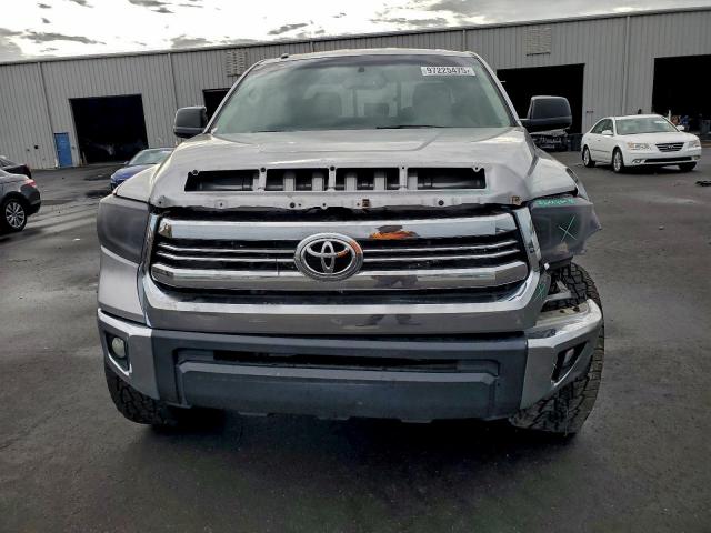 Toyota Tundra Double Cab Sr Image 12