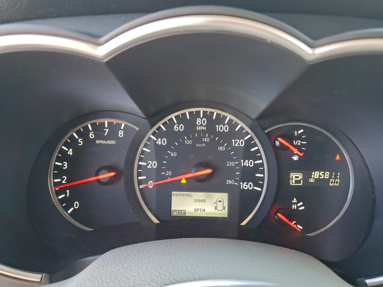 Nissan Quest S Image 6