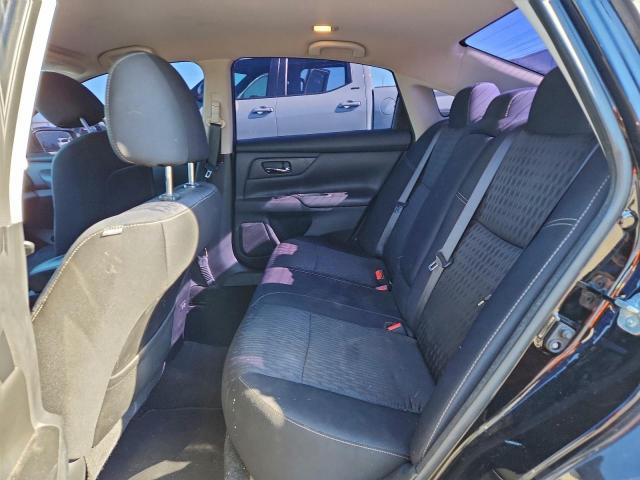 Nissan Altima 2.5 Image 7