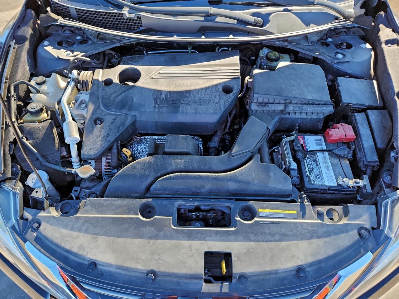 Nissan Altima 2.5 Image 11