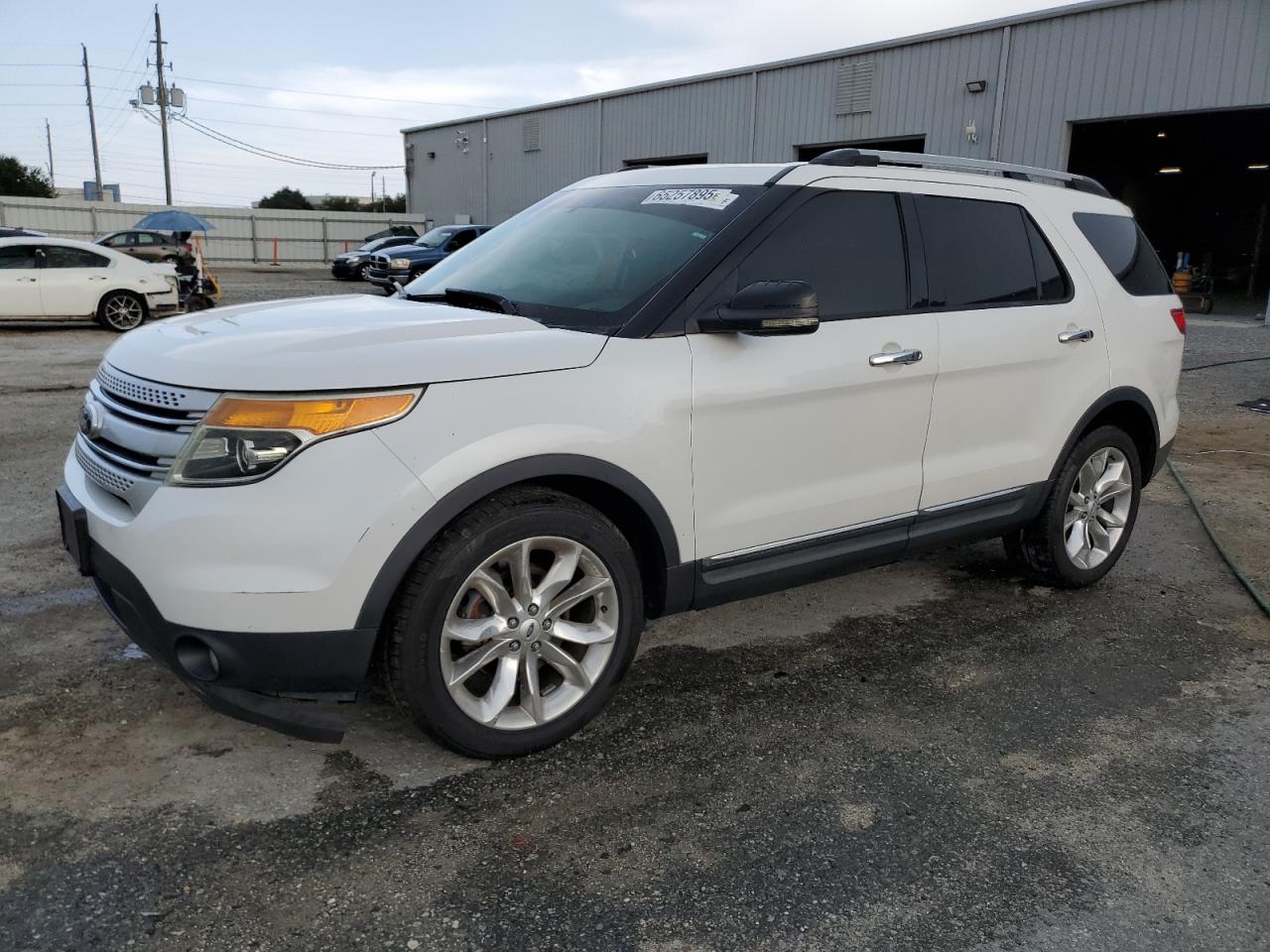 Ford Explorer Xlt Image 1