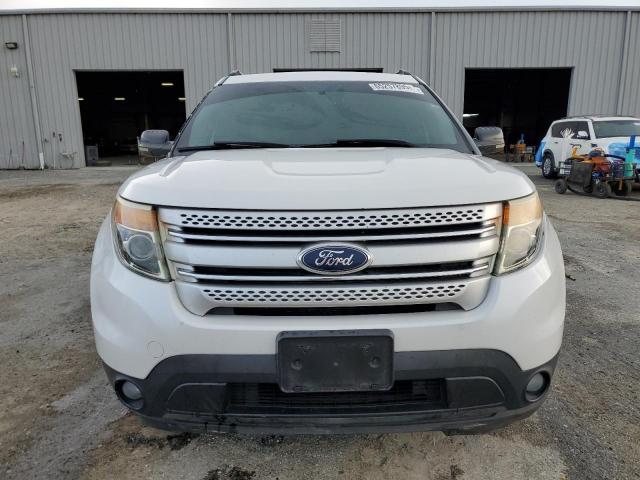 Ford Explorer Xlt Image 4