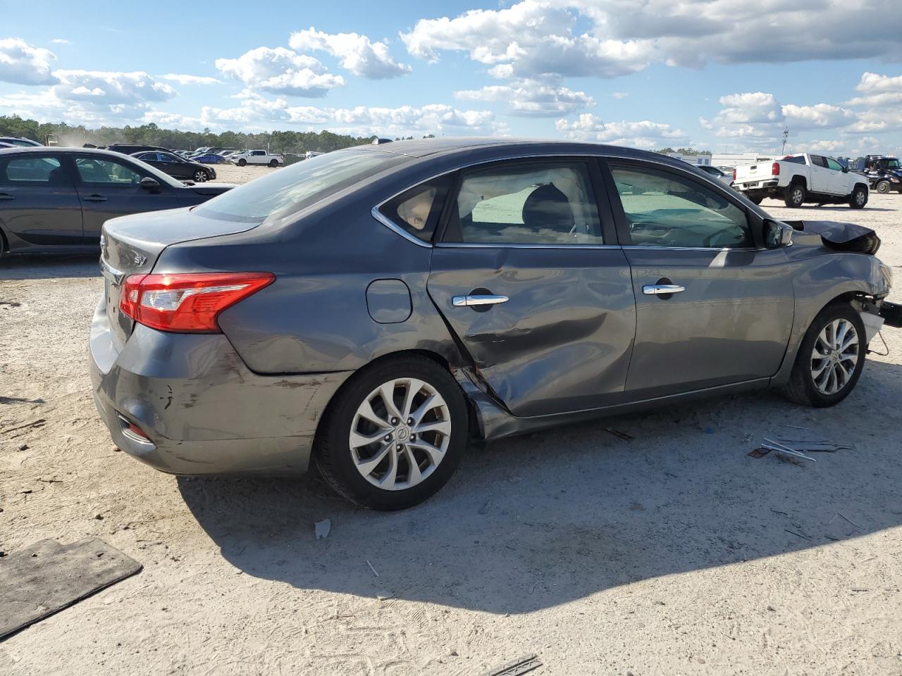 Nissan Sentra S Image 13