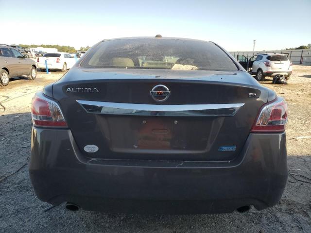 Nissan Altima 2.5 Image 6