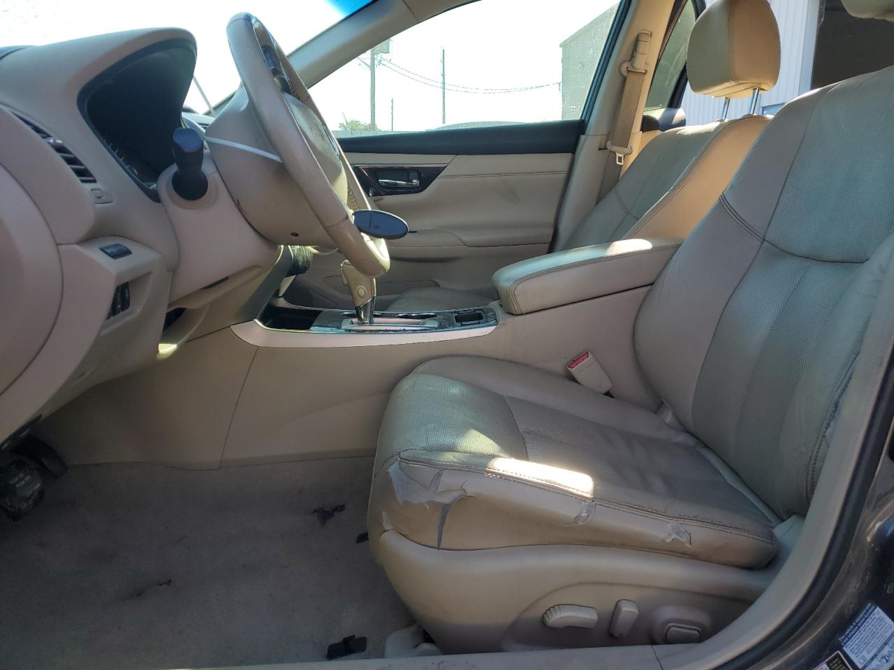 Nissan Altima 2.5 Image 5