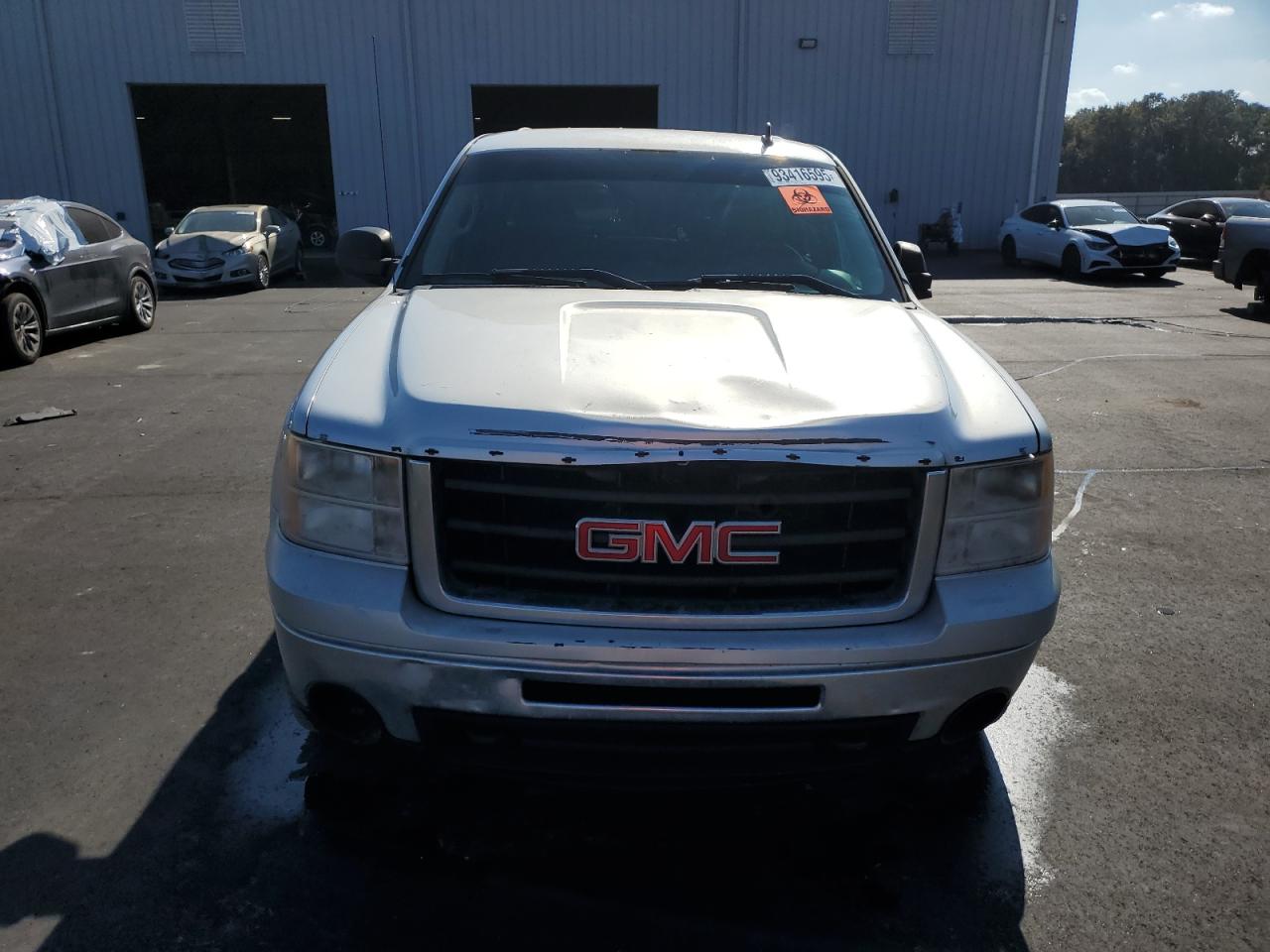 GMC Sierra K1500 Sle Image 8