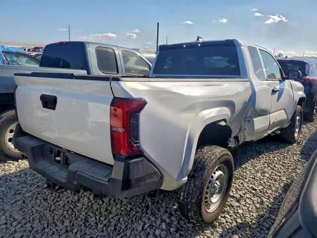 Toyota Tacoma Xtracab Image 3