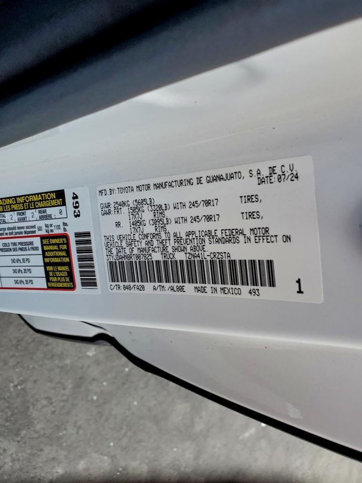 Toyota Tacoma Xtracab Image 11