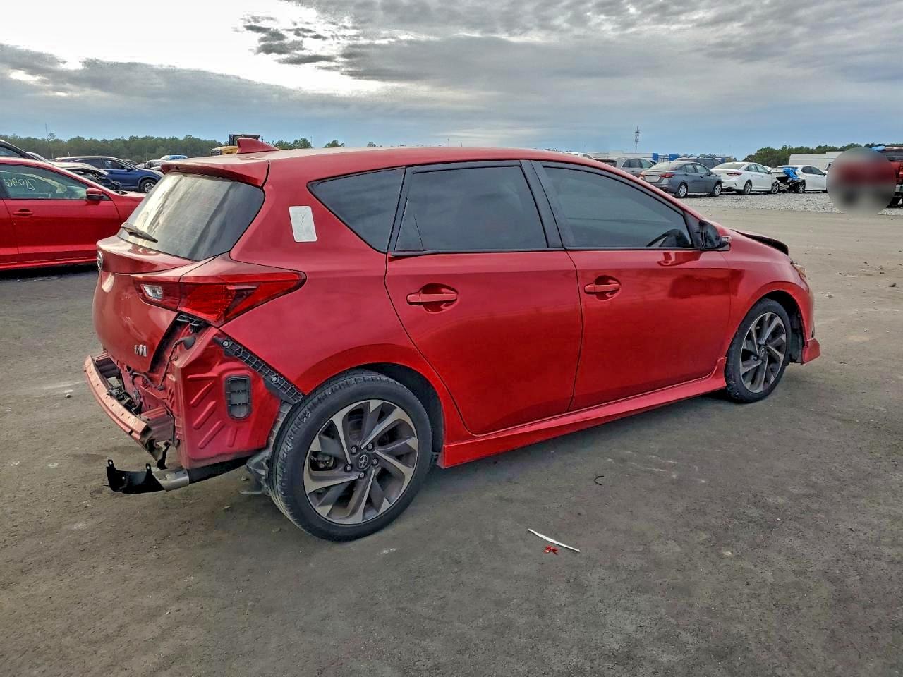 Toyota Scion Image 3