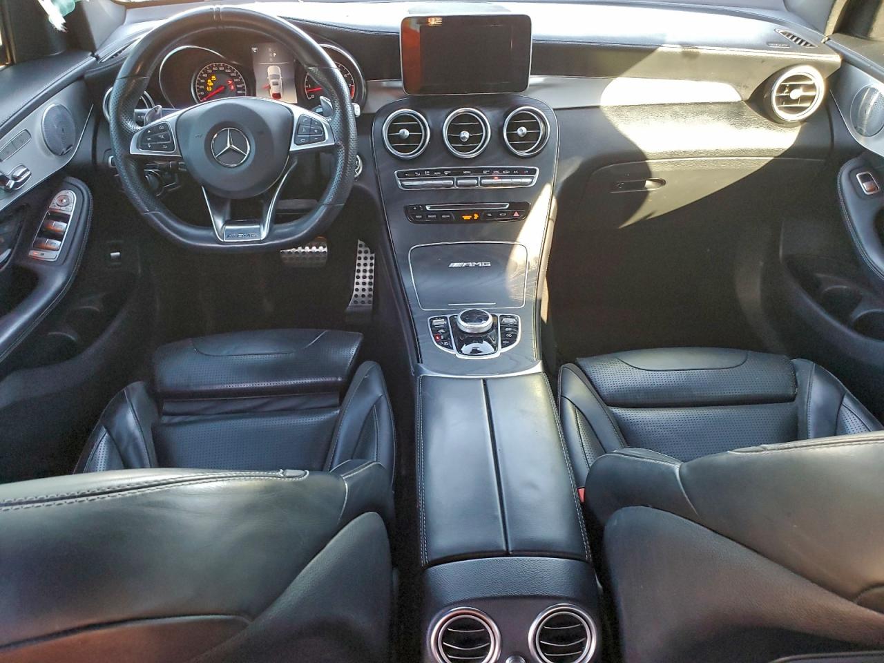 Mercedes-Benz GLC 63 4matic Amg Image 9