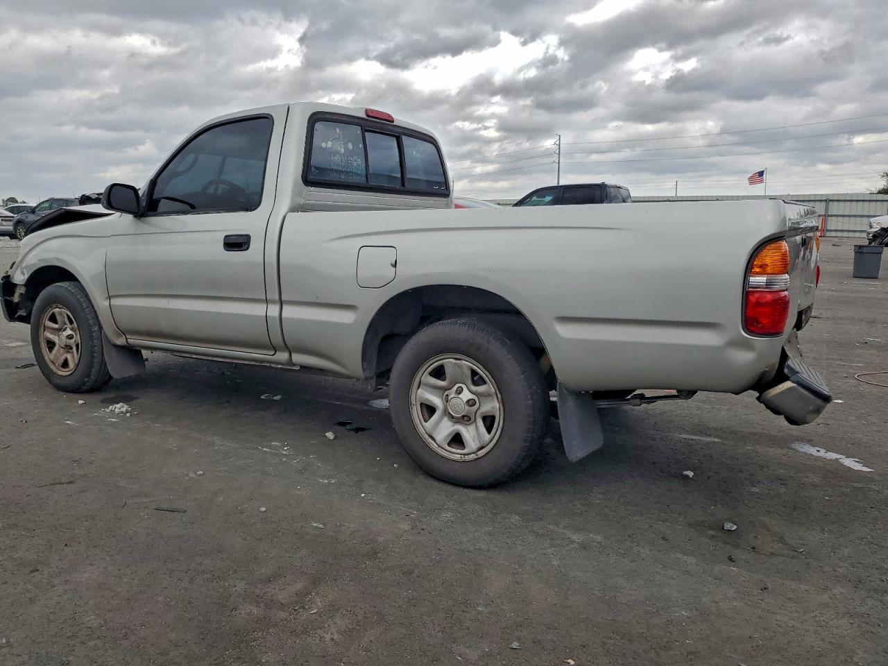 Toyota Tacoma Image 10