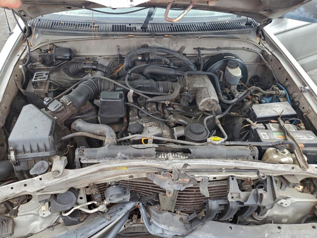 Toyota Tacoma Image 9