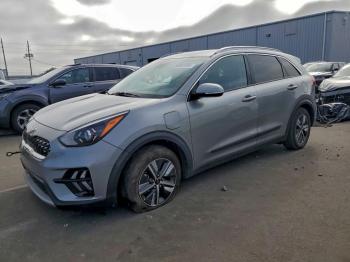  Salvage Kia Niro