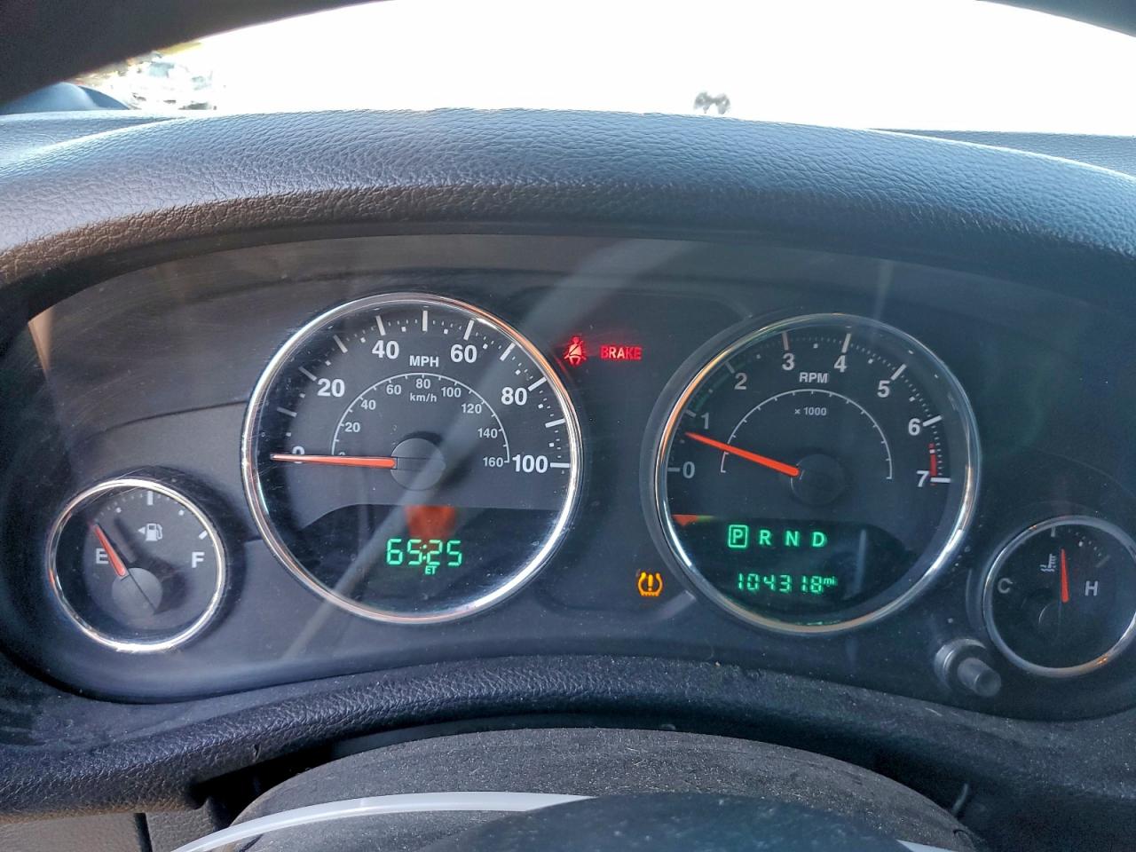 Jeep Wrangler Sport Image 8