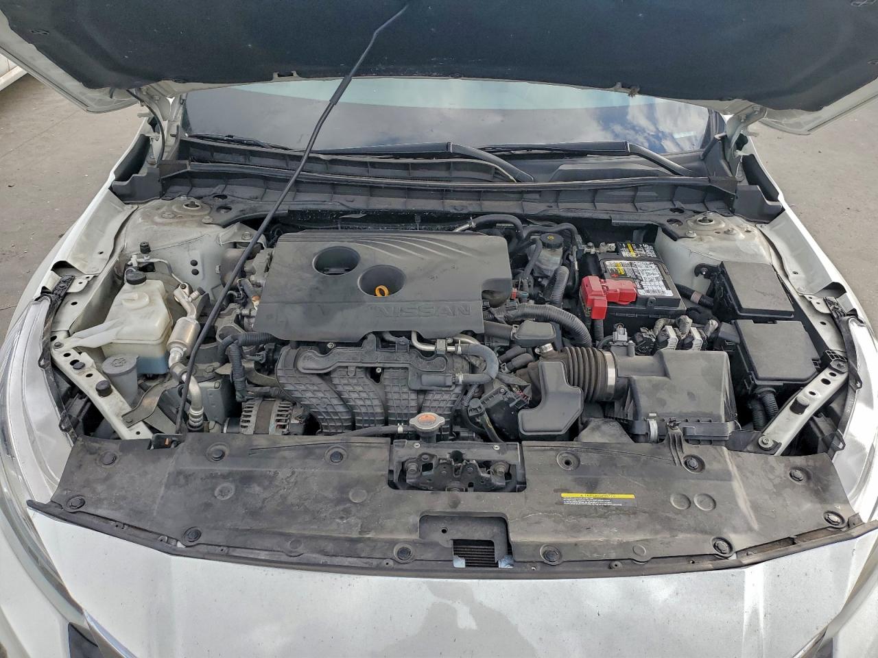 Nissan Altima S Image 9