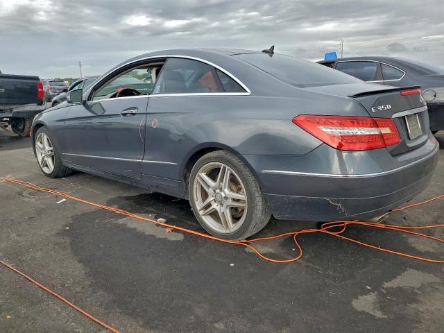 Mercedes-Benz E-Class 350 Image 3