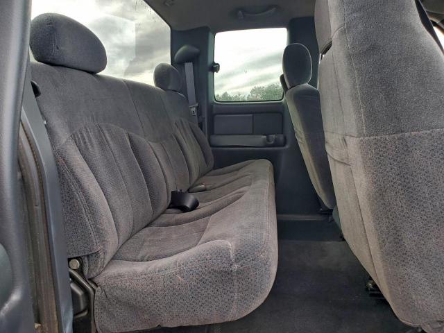 Chevrolet Silverado C1500 Image 10