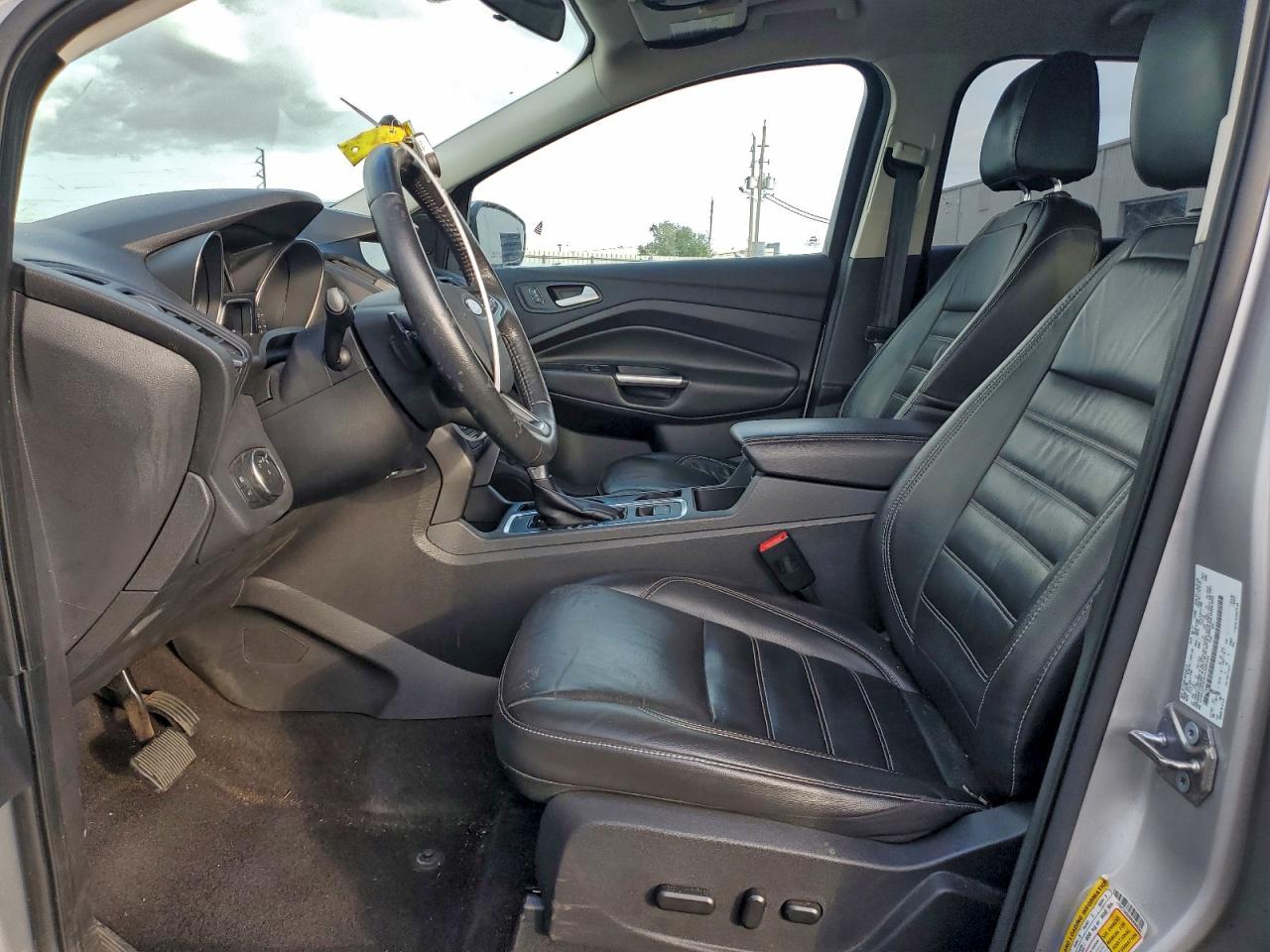 Ford Escape Se Image 4