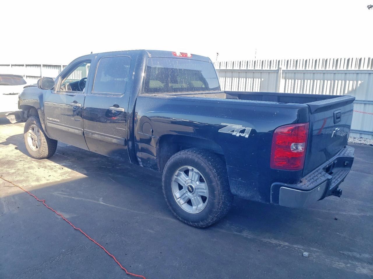 Chevrolet Silverado K1500 Lt Image 6