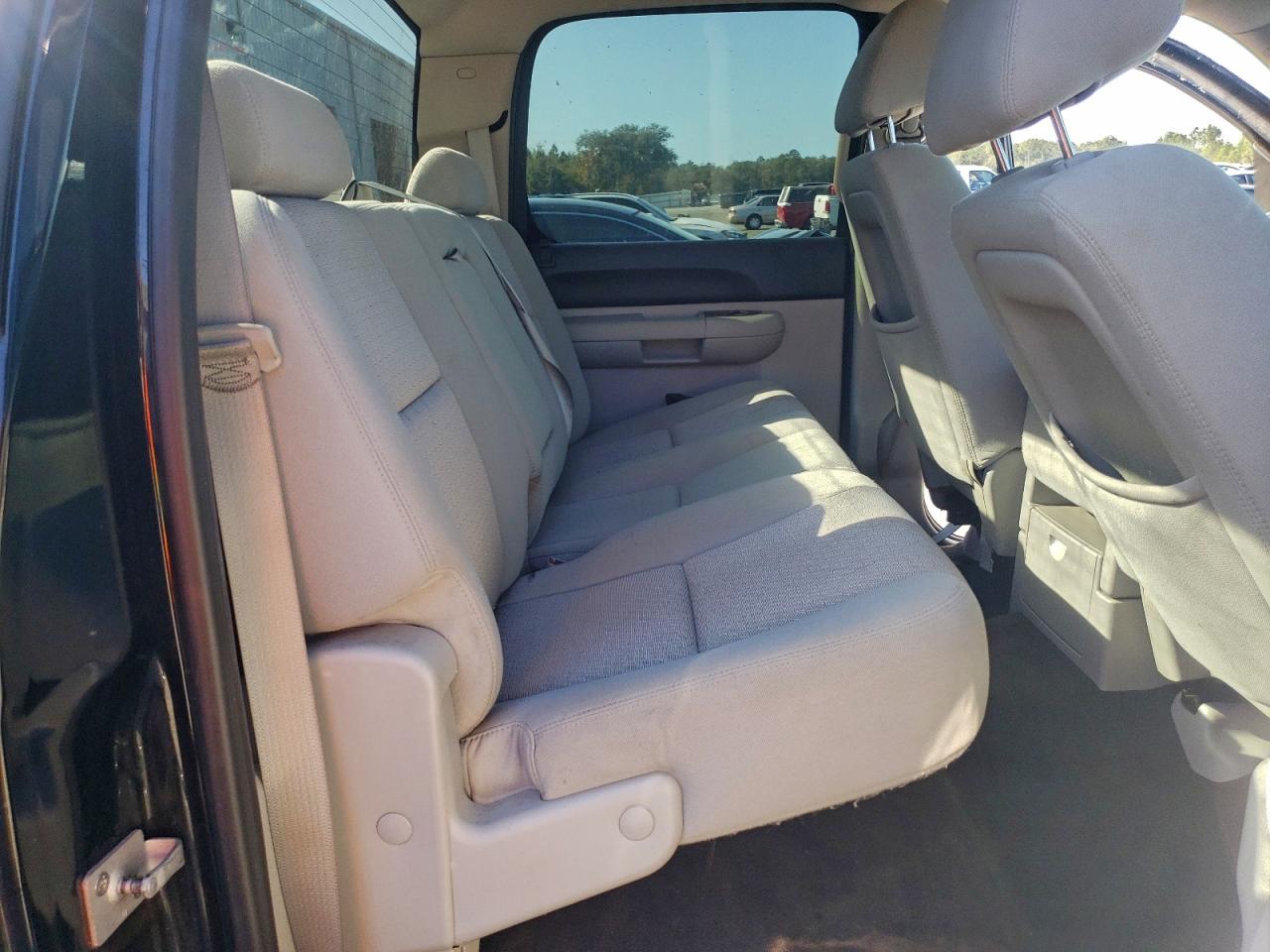 Chevrolet Silverado K1500 Lt Image 5