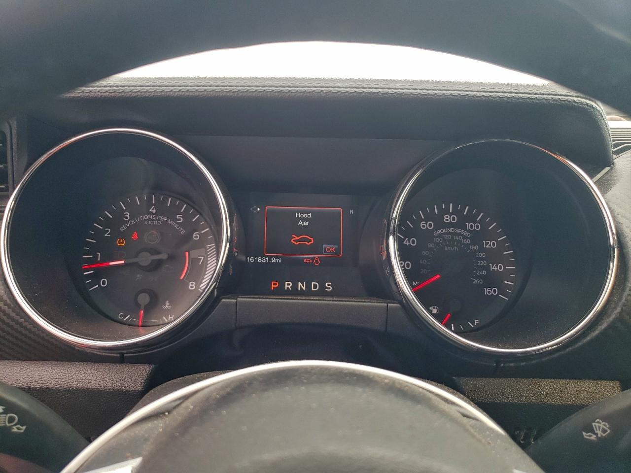 Ford Mustang Image 2