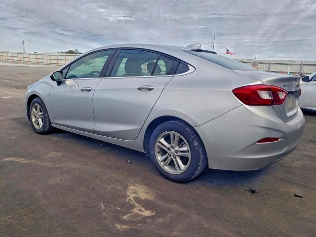 Chevrolet Cruze Lt Image 6