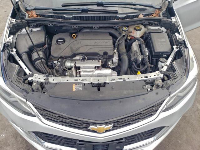 Chevrolet Cruze Lt Image 2