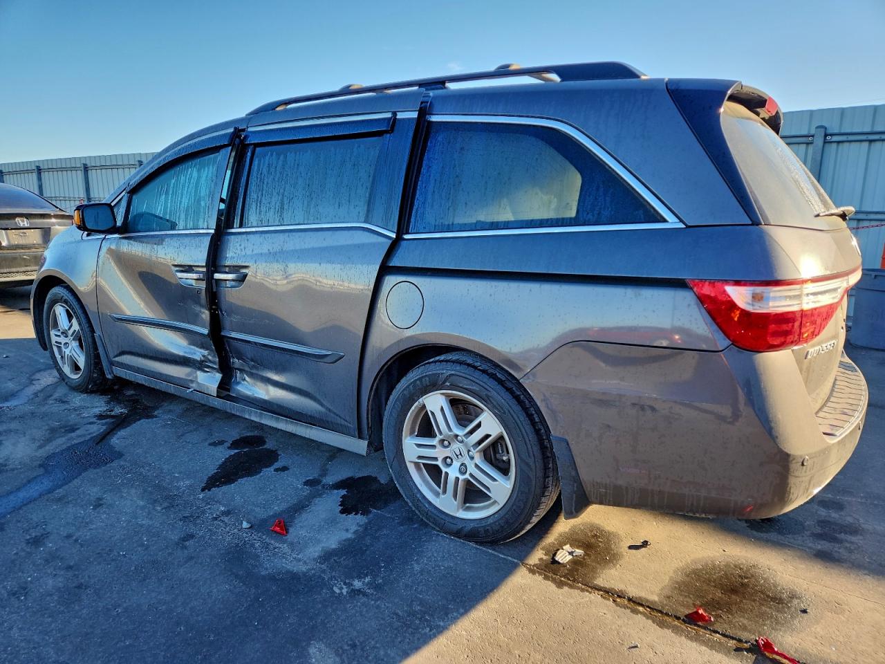 Honda Odyssey Touring Image 13