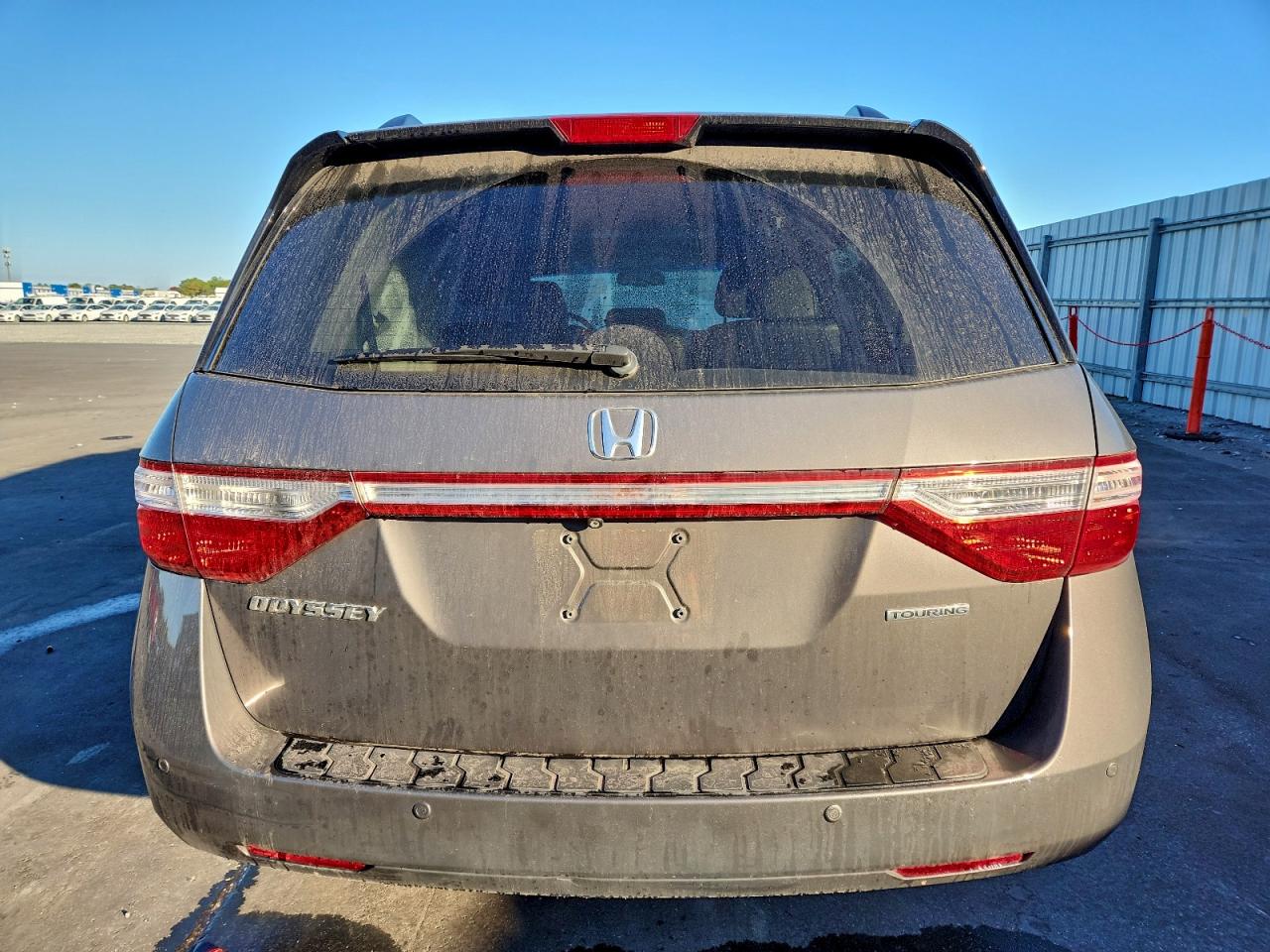 Honda Odyssey Touring Image 10