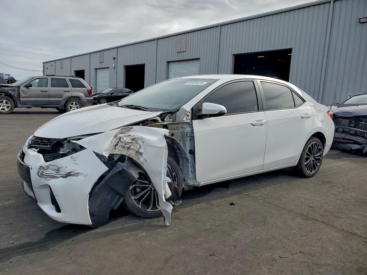 Toyota Corolla L Image 1