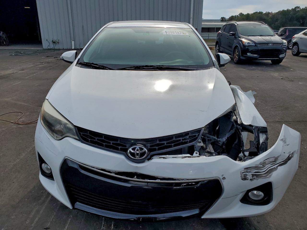 Toyota Corolla L Image 8