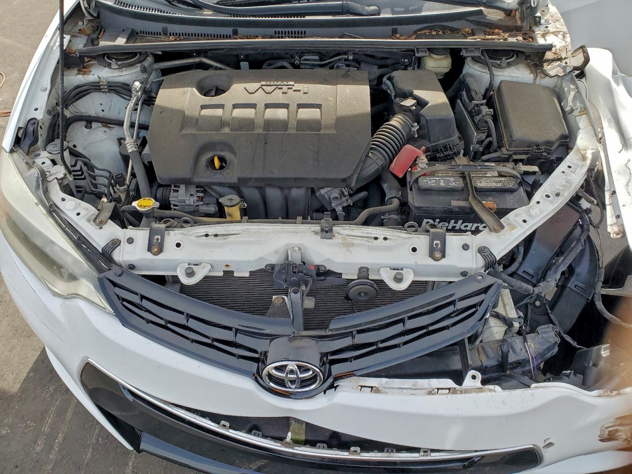 Toyota Corolla L Image 3